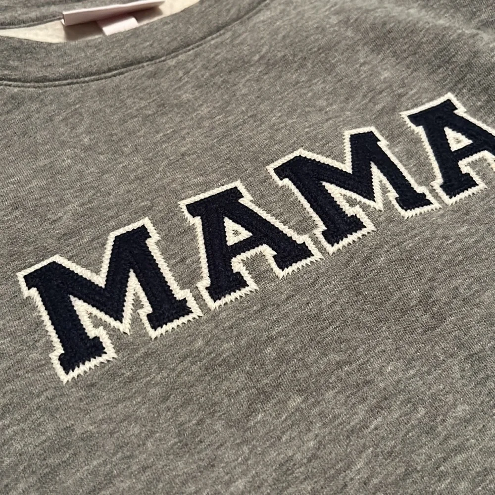 MAMA PATCHED CREWNECK - Picture 2 of 2